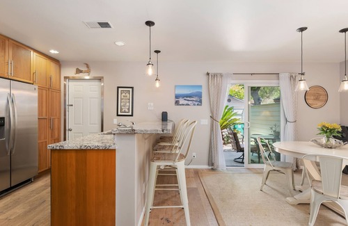 Santa Barbara House | HIDEAWAY VILLA - Quiet Condo