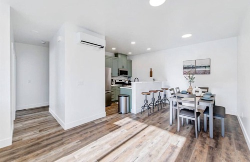 Juneau Apartment | High-end, convenient, new build!