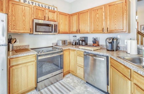 Tannersville House | High Mountain Chateau