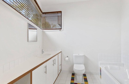 Anglesea House | High On Harvey - High on the Hill