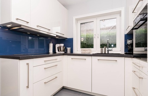 Westerland House | High-quality furniture and fixtures, a harmonious color concept and chic design