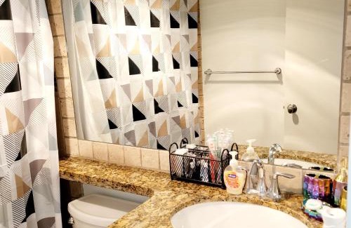 Summerlin South House | High rise Near UNLV and Strip
