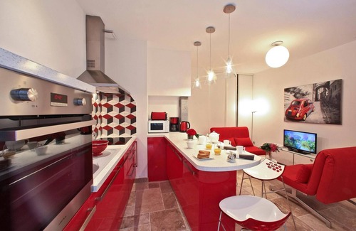 Sarlat-la-Caneda Historic Center Apartment | High standing apartment in the heart of the medieval city of Sarlat