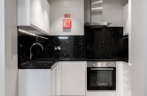 Royal Borough of Kensington and Chelsea Apartment | High Street Kensington Apartments