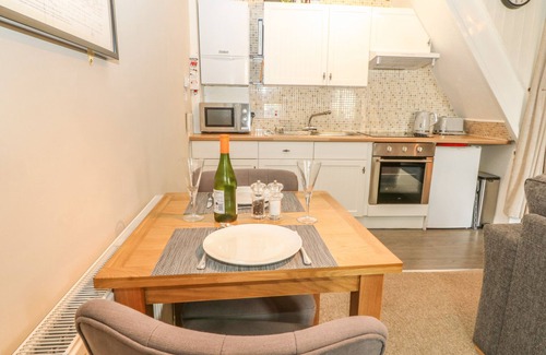 Castleton Cottage | High View Cottage