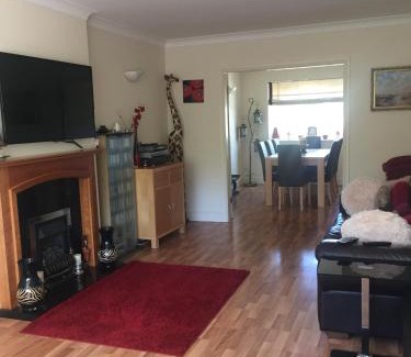 Darlington House | Highbury House, Warm and Welcoming.