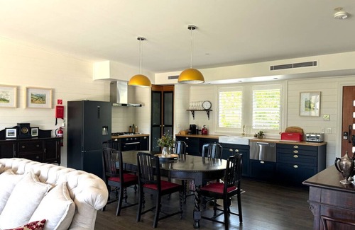 Barrengarry Villa | Highcliff Luxury Villa