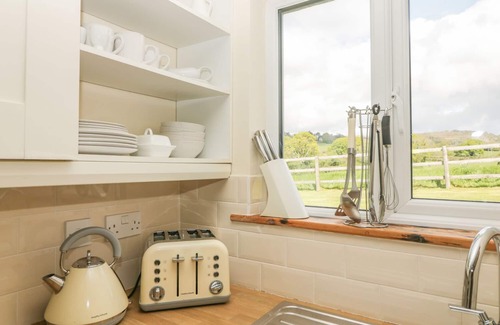 Liverton Cottage | HIGHER WHIDDON FARM WHIDDON WELL, pet friendly in Ashburton
