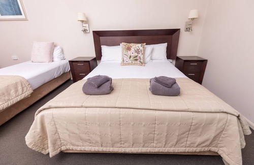 Highfields Hotel | Highfields Motel Toowoomba