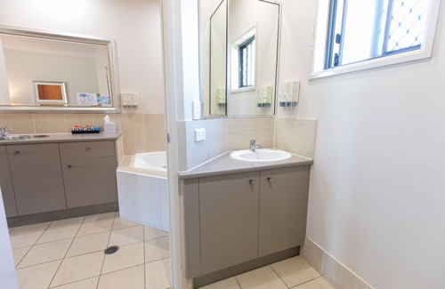 Highfields Hotel | Highfields Motel Toowoomba
