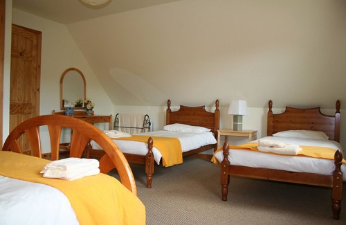 Glenlivet Ski Chalet | Highland Tranquility next to the River Spey in the Heart of Malt Whisky Country