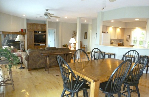 Harbor Springs House | Highlands View Cottage A Perfect 4 Season Getaway