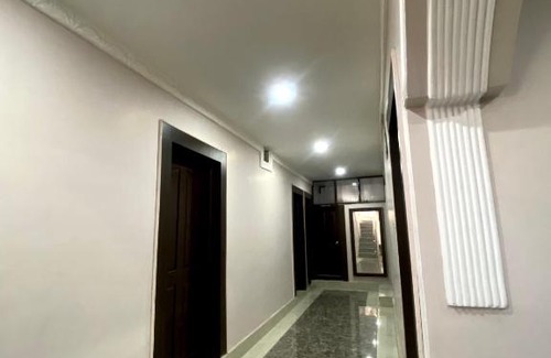 Srinagar House | Highway residency
