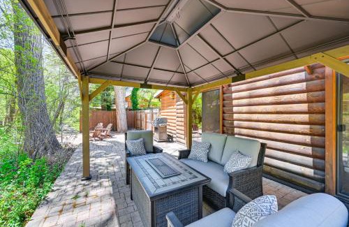 Christopher Creek House | Hike and Snow Play! Creekside Cabin in Payson