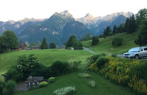 Buerserberg Apartment | Hiker's, Biker's and Skier's Paradise