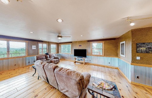 Hill City House | Hill City Haven