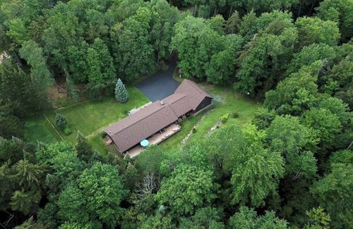Old Forge House | Hill's ADK Hideaway Old Forge