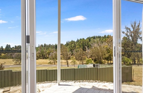 Nannup House | Hill View Cottages - Sail B