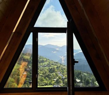 Adjara House | HillSide Cottage-ჰილსაიდ კოტეჯი