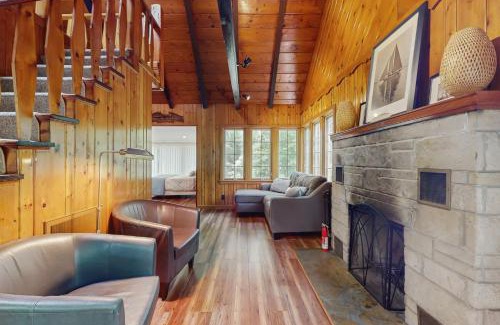 Michiana House | Hillside Cottage