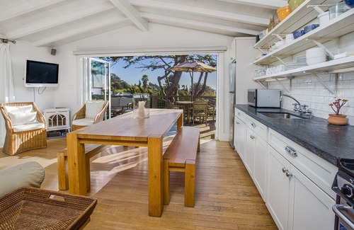 Stinson Beach Cottage | Hillside Cottage with Expansive Ocean Views
