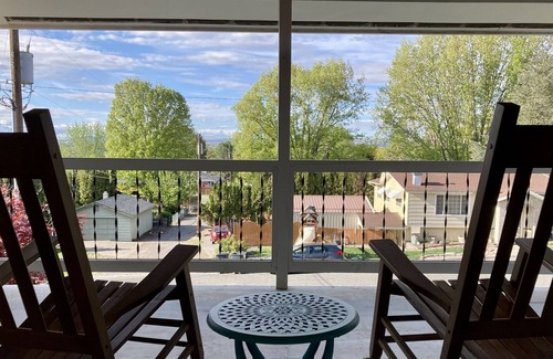 Prosser Apartment | Hillside Hideaway in Washington's wine country!