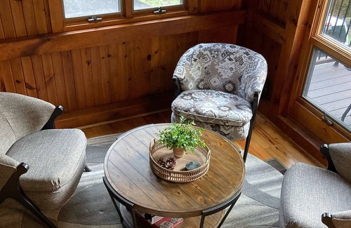 Geneseo Cabin | Hillside Timber Cabin - wooded area, close to Conesus Lake