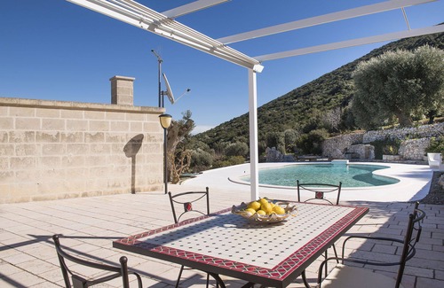 L'Assunta Villa | Hillside villa with pool for 5 guests in Monopoli
