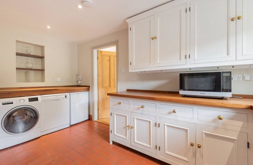 Ambleside Cottage | HILLTOP AT HAWKSHEAD HILL, family friendly in Hawkshead
