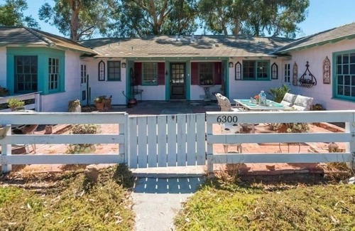 Encanto Cottage | Hilltop Cottage - Incredible views of San Diego!