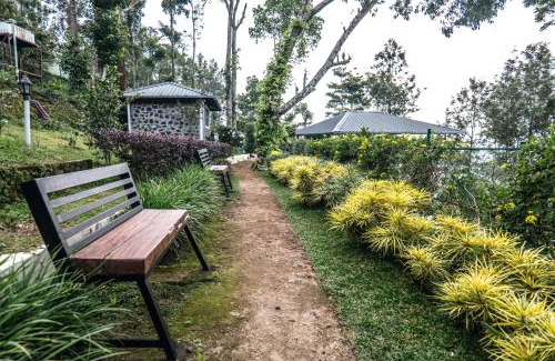 Nullatanni House | Hilltop Munnar by Fracspace