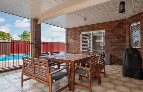 Hillvue House | Hillvue Lodge - Huge house in Tamworth