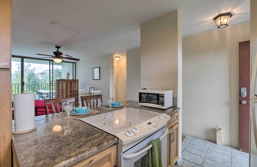 Hilo Condo | Hilo Condo w/Pool Steps from Carlsmith Beach Park