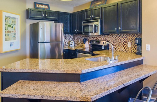 Big Cedars Hotel | Hilton Grand Vacations Club Paradise Point Branson