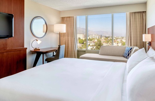 Pasadena Hotel | Hilton Pasadena