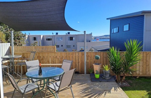 Hilltop House | HiltonDown Dahill - Across from the Lake