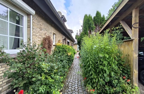 Ellingstedt Apartment | Hinz: Cozy apartment for 2 persons with modern bathroom - FeWo Hinz