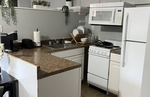 Morgantown Apartment | Historic 2nd-Floor Studio in Heart of Morgantown