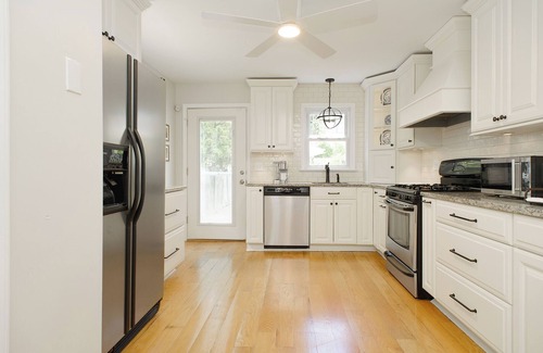 Historic District House | Historic Annapolis Home!