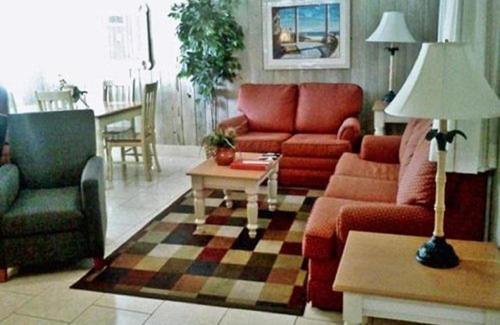 Central Beach Apartment | Historic Beachfront Resort in Vero Beach