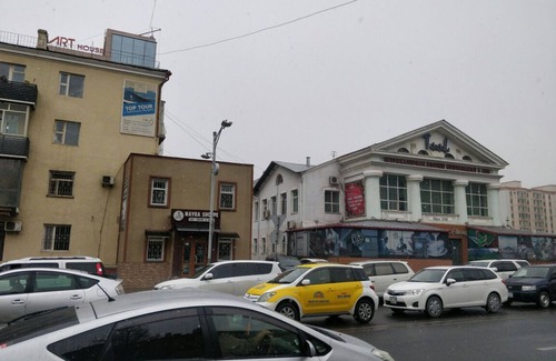 Chingeltei Apartment | Historic building close to State department store