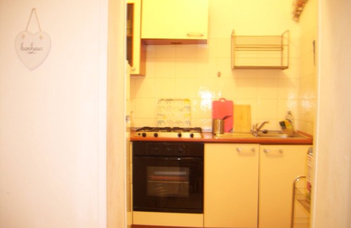 Historic Center Apartment | Historic Center 2torri ♥ Comfortable♥ Family Friendly