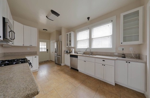 Downtown Riverside House | Historic Charm with Modern Comfort downtown Riverside