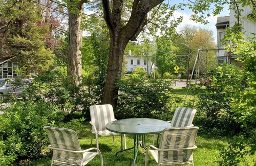 Northampton Apartment | Historic downtown apartment. Unscented products and sustainability practices.