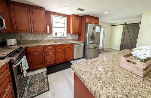 Dixieland House | Historic Lakeland Century Home