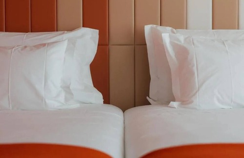 Sao Jorge de Arroios Hotel | Historic Lisbon at Your Door—Unwind in Pool Tranquility & Watch Light Show