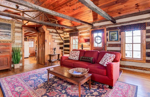 Hendersonville Cabin | Historic Stonewood Cabin, Unique Mountain Getaway