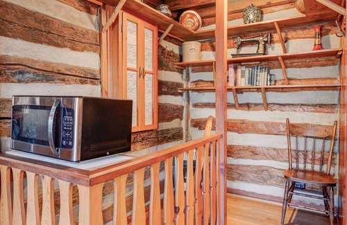Hendersonville Cabin | Historic Stonewood Cabin, Unique Mountain Getaway