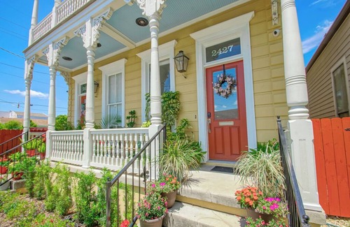 Faubourg Livaudais House | Historic Victorian in New Orleans, minutes from tourist attractions