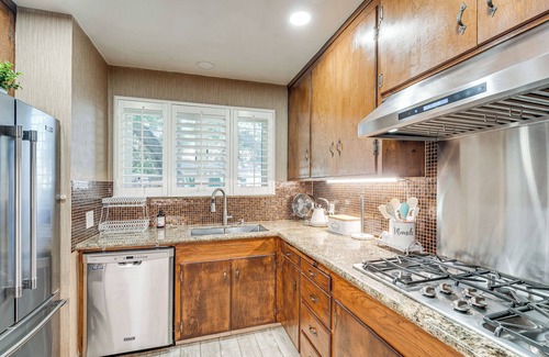 Woodland Apartment | Historic Woodland Escape w/Patio + Fire Pit!